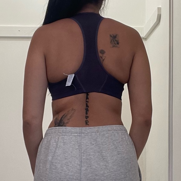 💜 Nike Sports Bra – Women’s XS 💜 - Picture 3 of 8